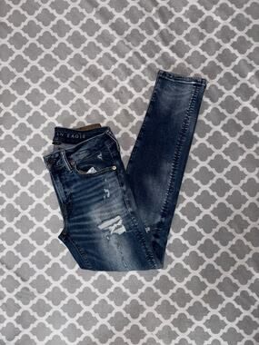 American Eagle skinny jeans